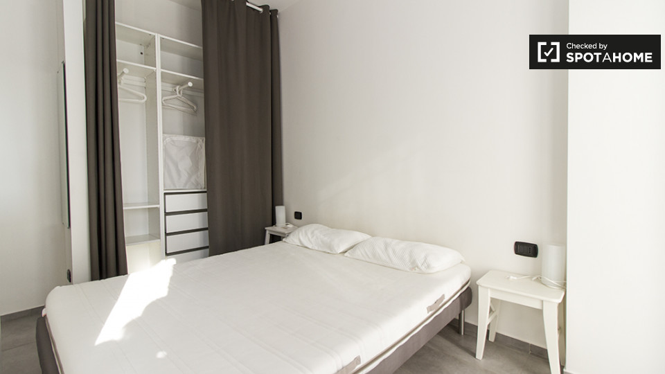 Immagine 9 di Ufficio in affitto  in Via Lorenteggio a Milano