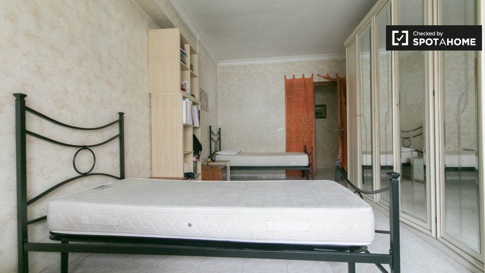 Immagine 13 di Camera condivisa in affitto  in Via delle Cave di Pietralata, 00157 Roma RM, Italy a Roma
