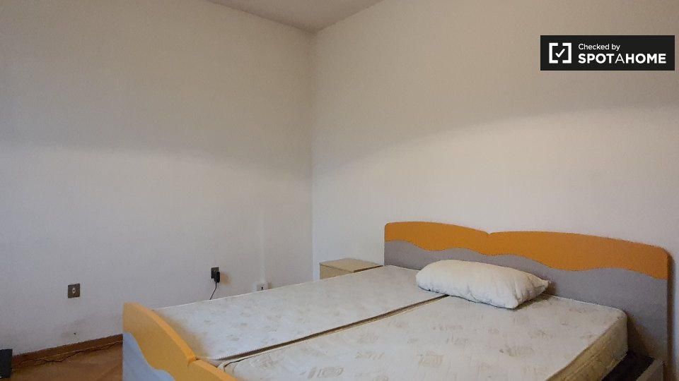 Immagine 2 di Camera condivisa in affitto  in Via Fratelli Perini a Trento