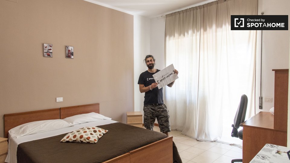 Immagine 9 di Ufficio in affitto  in Viale della Venezia Giulia a Roma