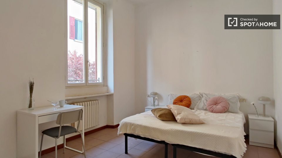 Immagine 5 di Camera condivisa in affitto  in Via Anton Giulio Barrili a Milano