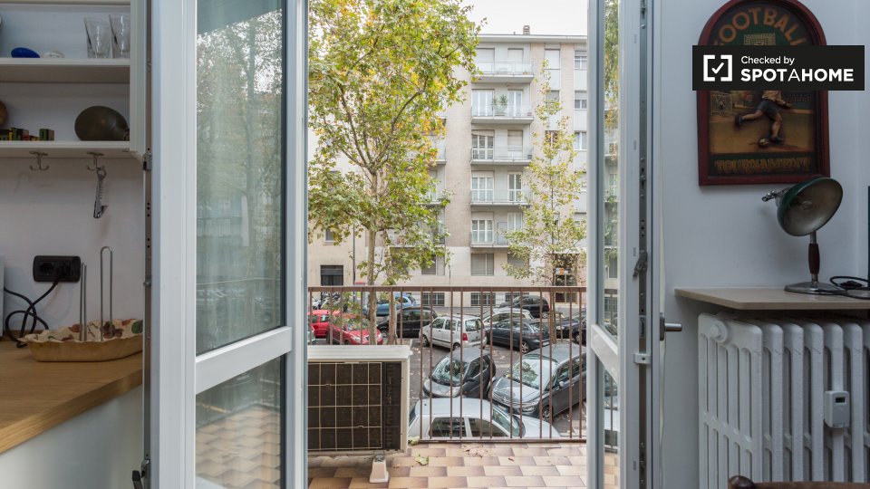 Immagine 14 di Ufficio in affitto  in Via Giosuè Borsi a Milano