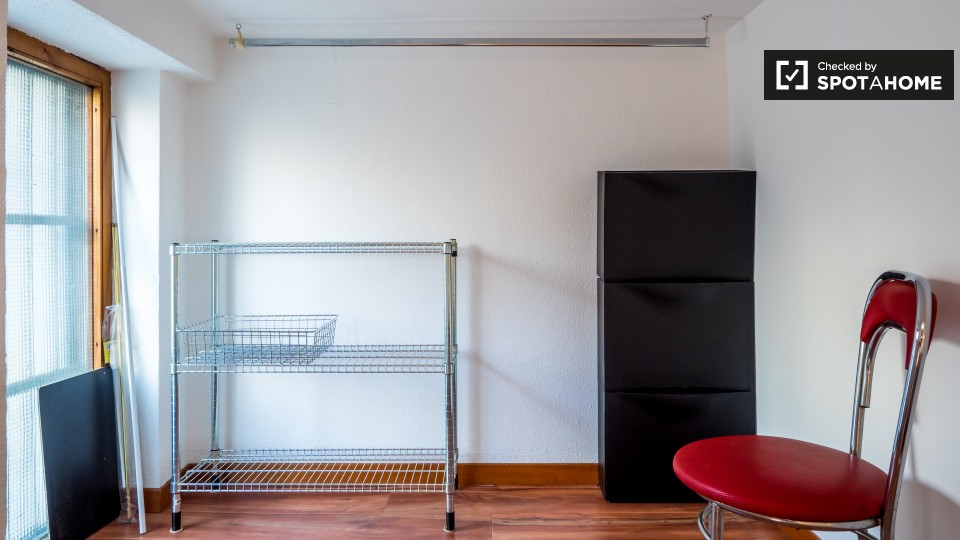 Immagine 5 di Ufficio in affitto  in Viale Washington a Milano