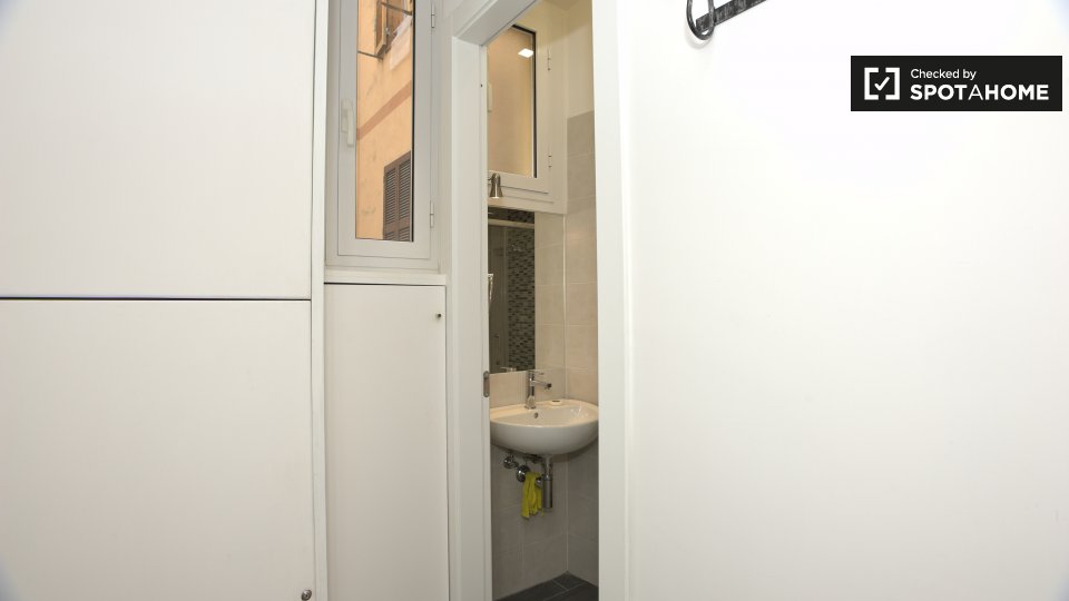 Immagine 12 di Appartamento in affitto  in Via Alessandria a Roma