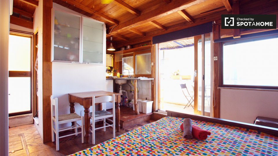 Immagine 3 di Ufficio in affitto  in Via del Podere Rosa Roma RM, Italy a Roma