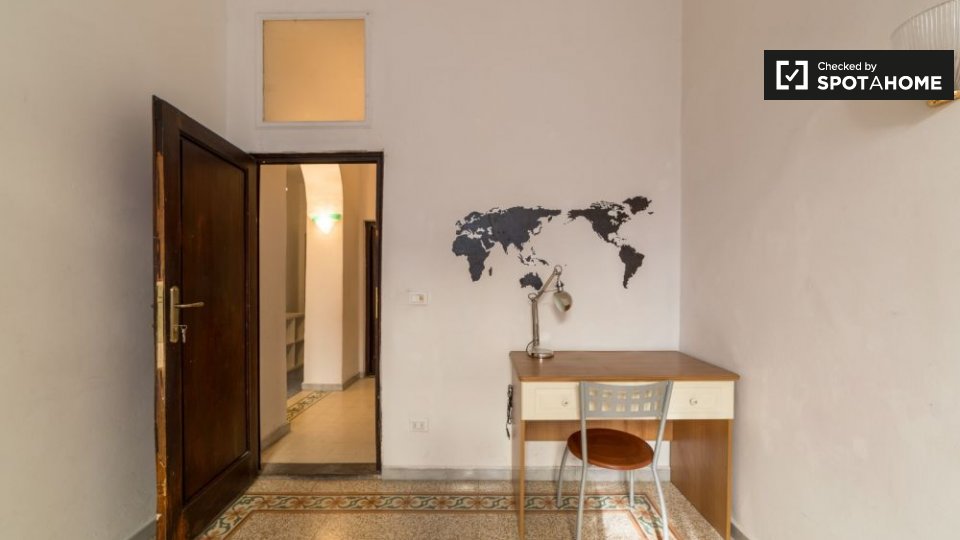 Immagine 15 di Camera condivisa in affitto  in Borgo Ognissanti a Firenze