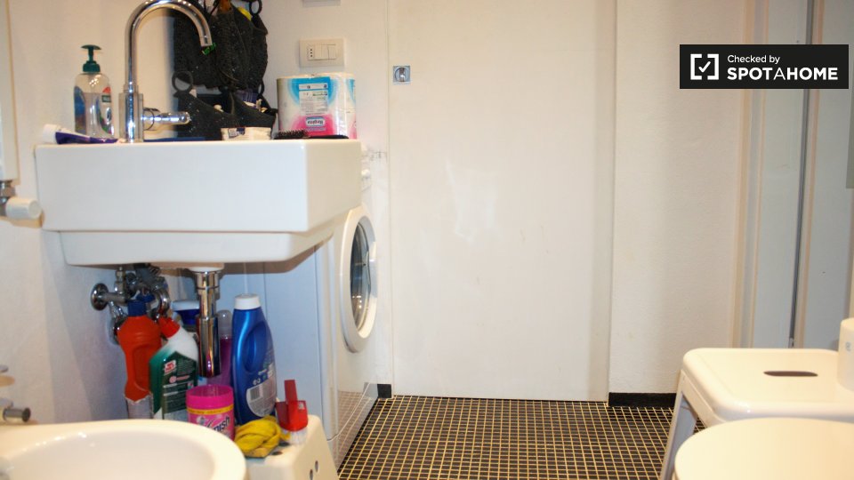 Immagine 8 di Appartamento in affitto  in Via dei Martiri del Popolo, 50122 Firenze FI, Italy a Firenze