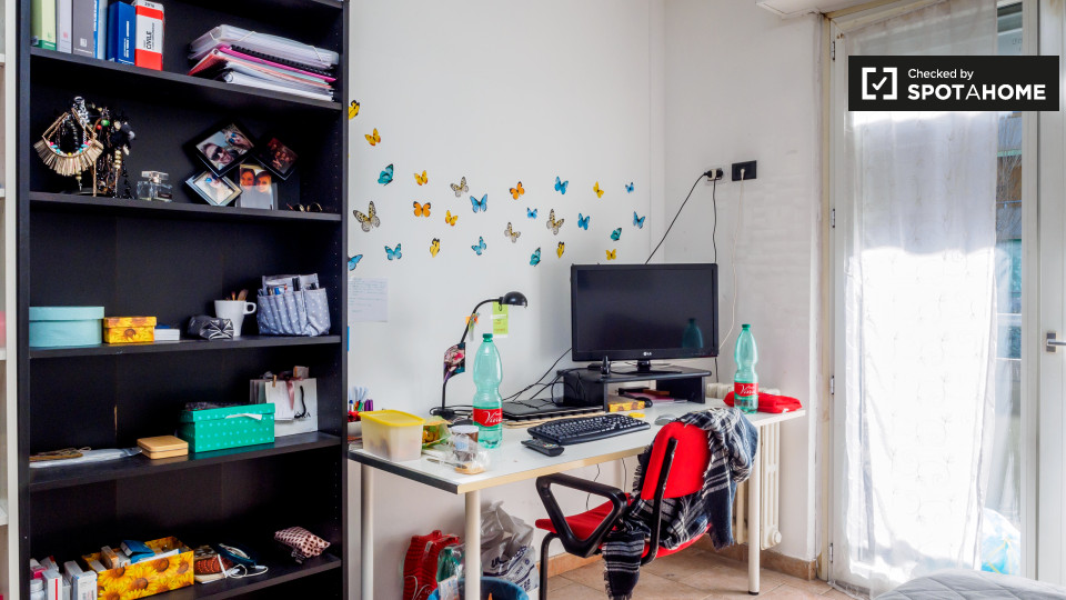 Immagine 10 di Camera condivisa in affitto  in Largo Caccia Dominioni a Milano