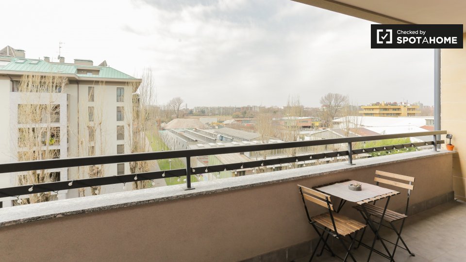 Immagine 9 di Appartamento in affitto  in Via Erice, 20141 Milano MI, Italy a Milano