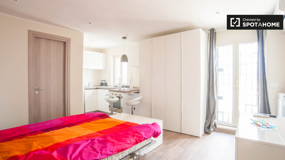 Immagine 4 di Ufficio in affitto  in Via Teodolfo Mertel a Roma