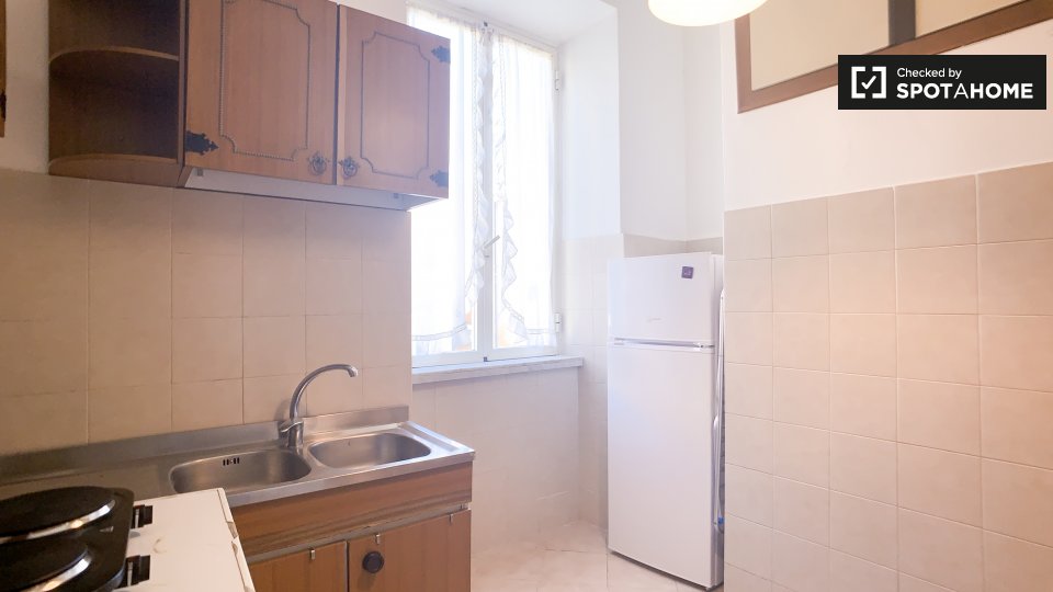 Immagine 7 di Appartamento in affitto  in Via dei Gonzaga, 00163 Roma RM, Italy a Roma