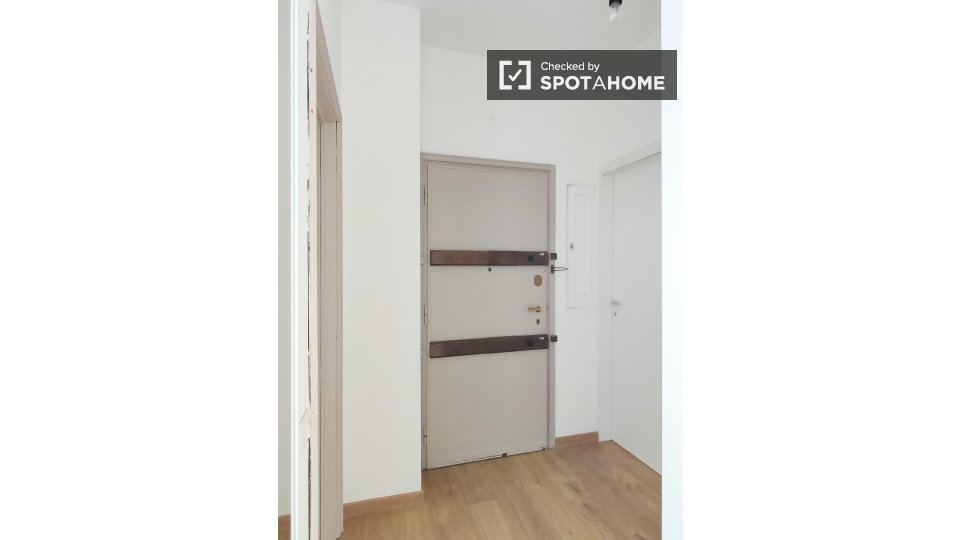 Immagine 18 di Camera condivisa in affitto  in Via Donatello a Milano