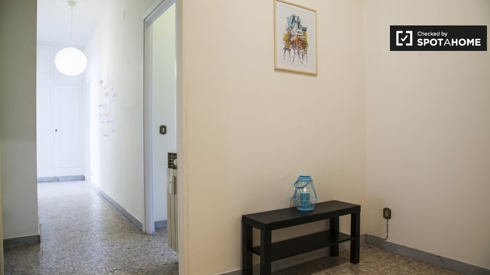 Immagine 17 di Camera condivisa in affitto  in Via Angelo Emo, 00136 Roma RM, Italy a Roma