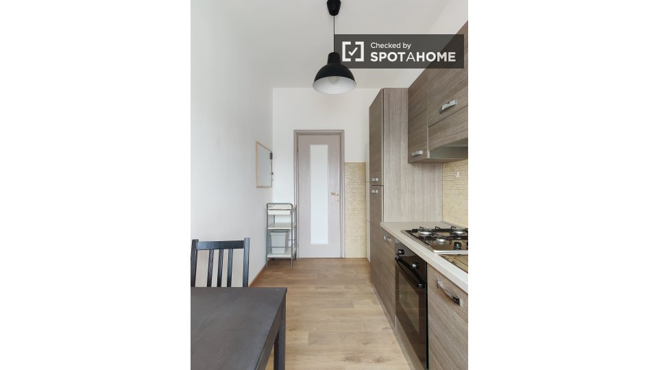 Immagine 12 di Camera condivisa in affitto  in Via Donatello a Milano