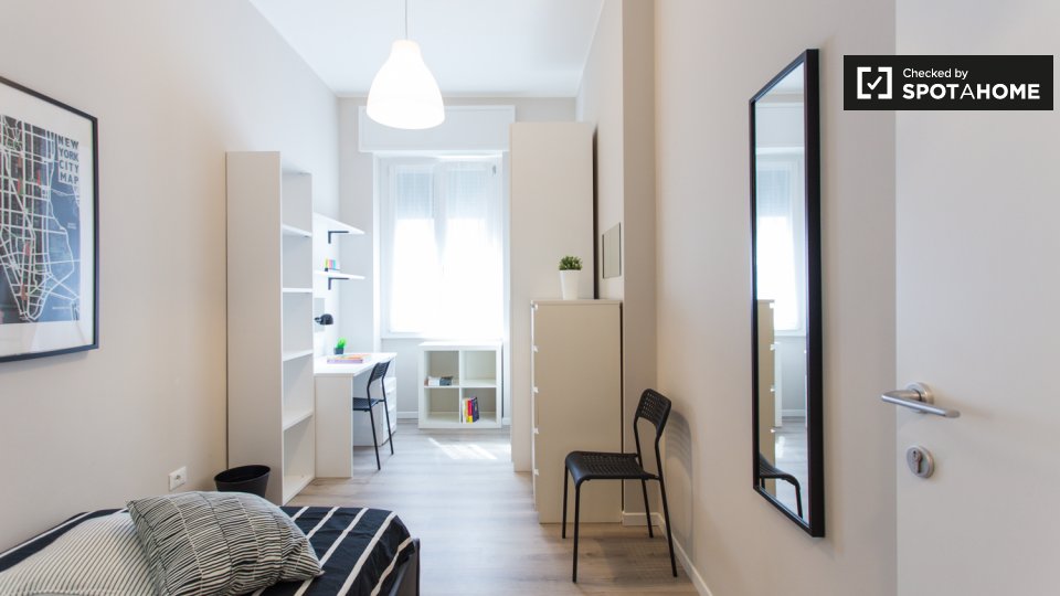 Immagine 18 di Camera condivisa in affitto  in Via Disciplini, 20123 Milano MI, Italy a Milano