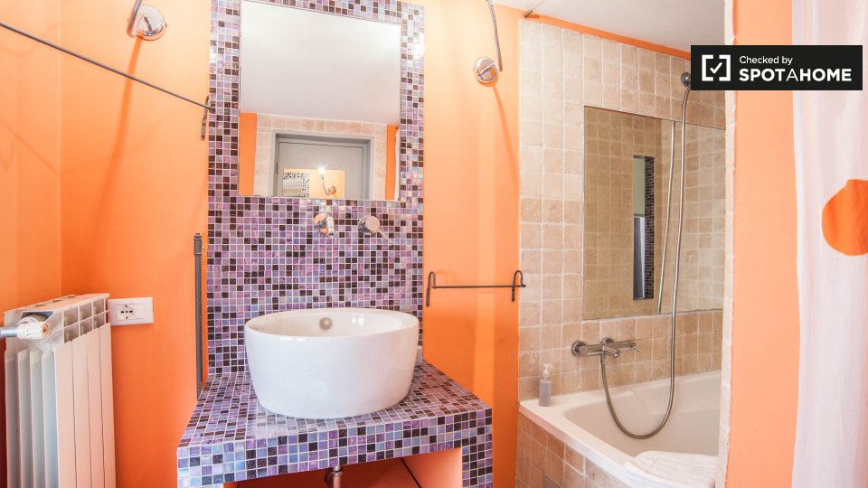 Immagine 10 di Ufficio in affitto  in Via Luigi Pianciani, 00185 Roma RM, Italy a Roma