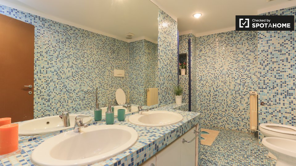 Immagine 13 di Camera condivisa in affitto  in Via Giuseppe Broggi, 20129 Milano MI, Italy a Milano