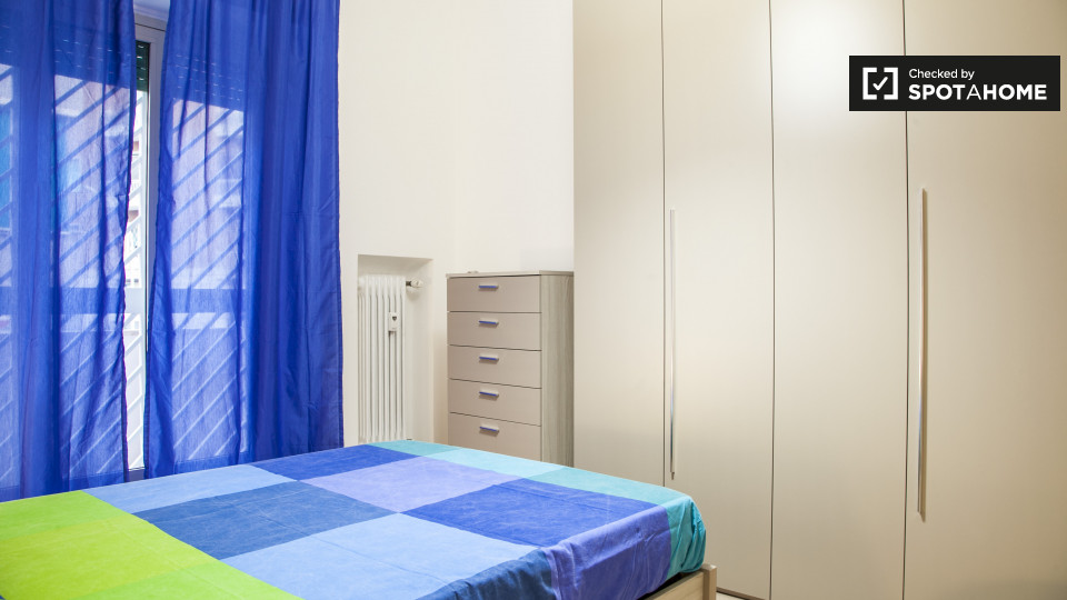 Immagine 1 di Camera condivisa in affitto  in Via Lattanzio a Roma