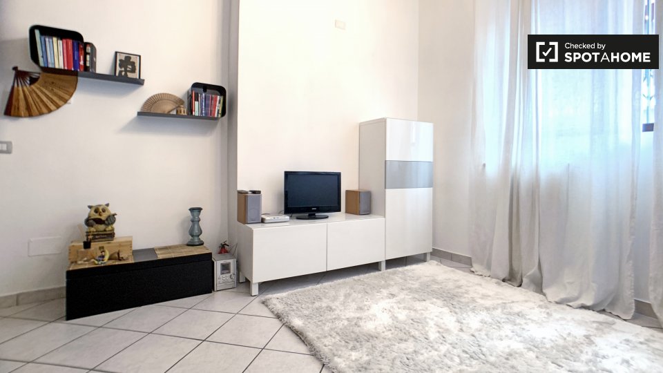 Immagine 4 di Appartamento in affitto  in Via Nicastro, 20137 Milano MI, Italy a Milano