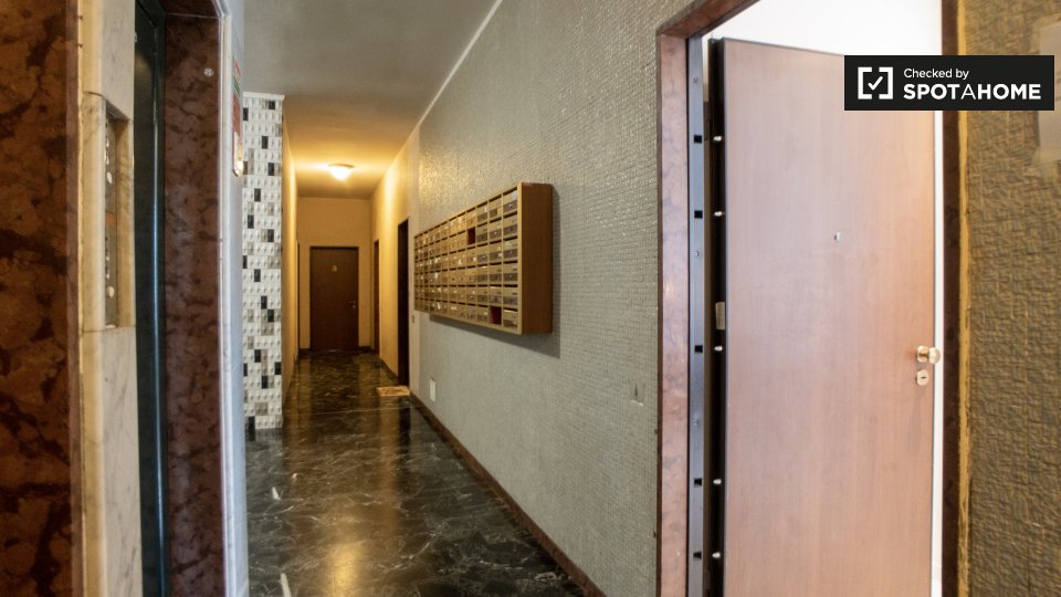 Immagine 17 di Ufficio in affitto  in Via Rogoredo, 20138 Milano MI, Italy a Milano