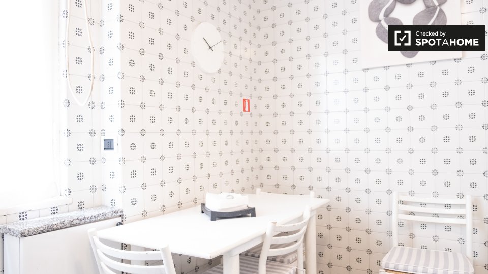 Immagine 6 di Camera condivisa in affitto  in Via Gregorio VII a Roma