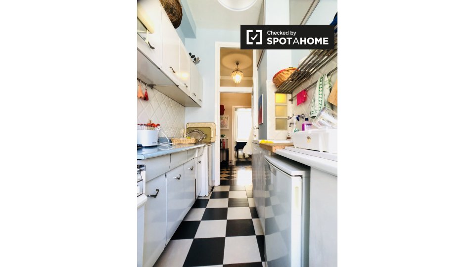 Immagine 9 di Appartamento in affitto  in Via Capo d'Africa, 00184 Roma RM, Italy a Roma