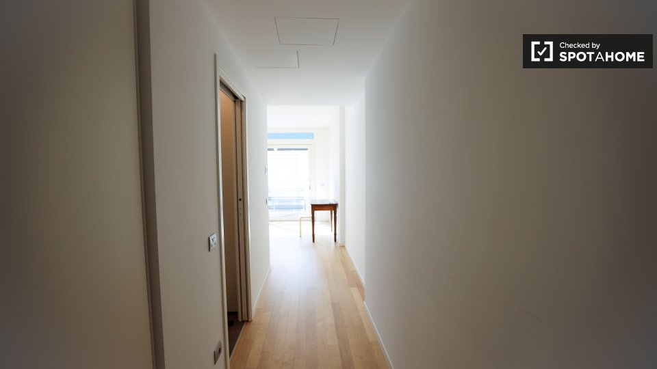 Immagine 14 di Ufficio in affitto  in Via Lodovico Muratori, 20135 Comune di Milano MI, Italy a Milano