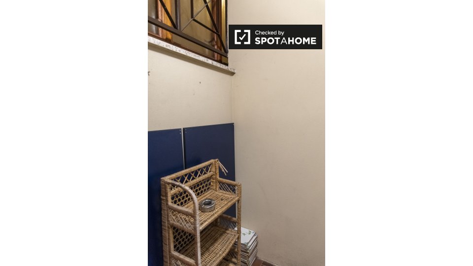 Immagine 10 di Appartamento in affitto  in Via Pieve di Cadore a Roma