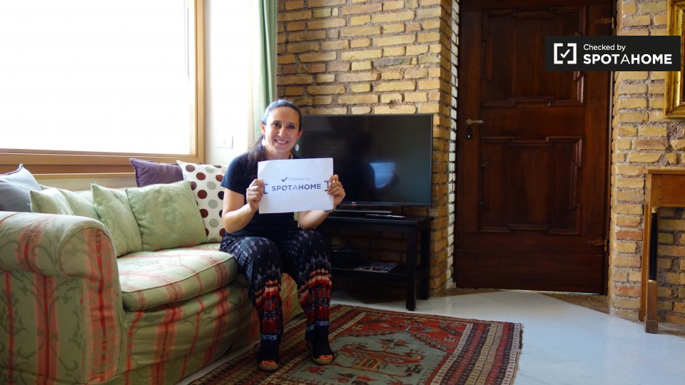 Immagine 9 di Appartamento in affitto  in Via della VII Coorte a Roma