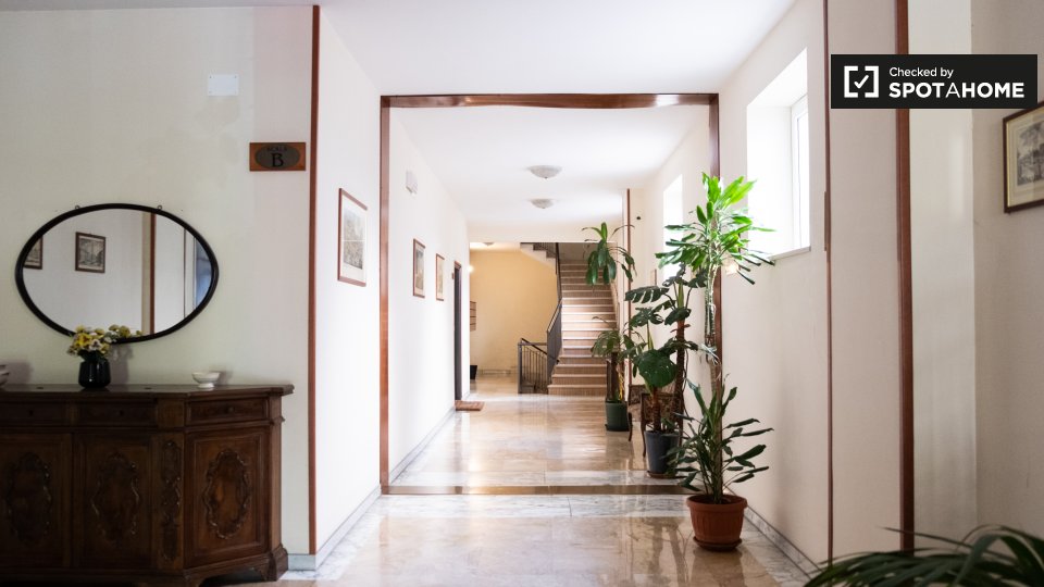 Immagine 3 di Ufficio in affitto  in Via Capitan Bavastro, 00154 Roma RM, Italy a Roma