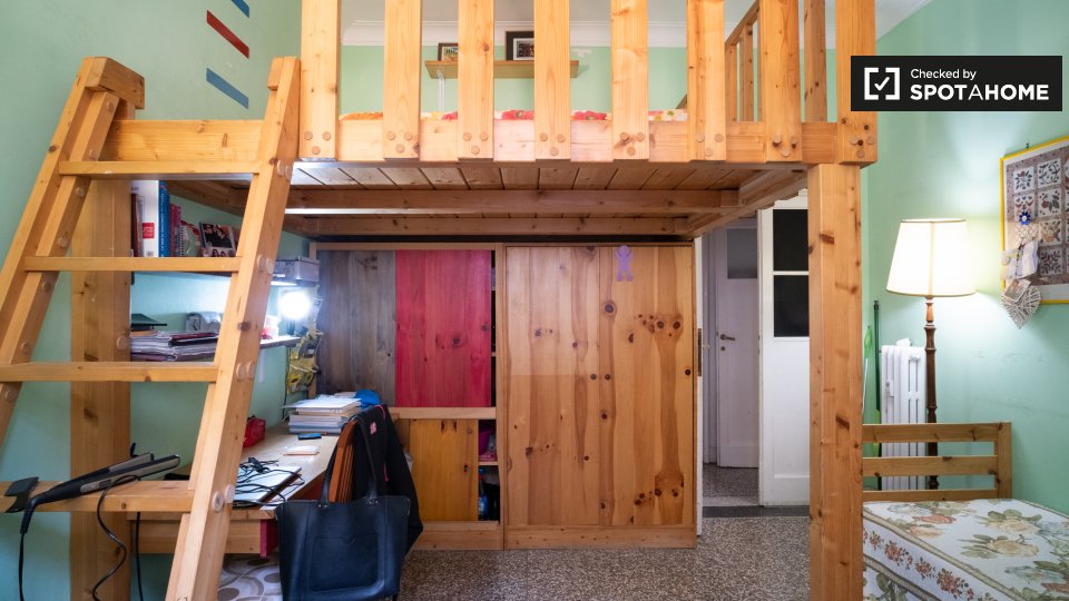 Immagine 3 di Camera condivisa in affitto  in Via Antonio Gallonio, 00161 Roma RM, Italy a Roma