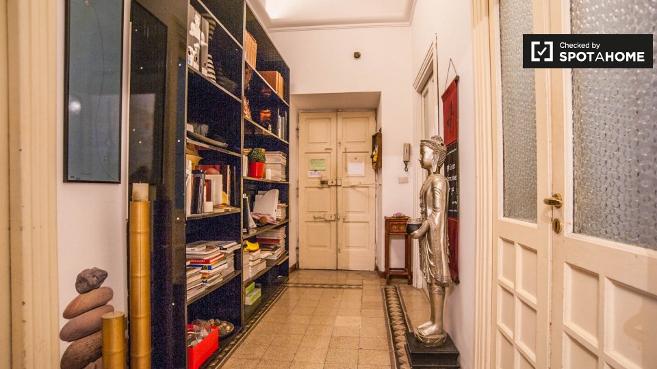 Immagine 15 di Camera condivisa in affitto  in Piazza Melozzo da Forlì, 00196 Roma RM, Italy a Roma