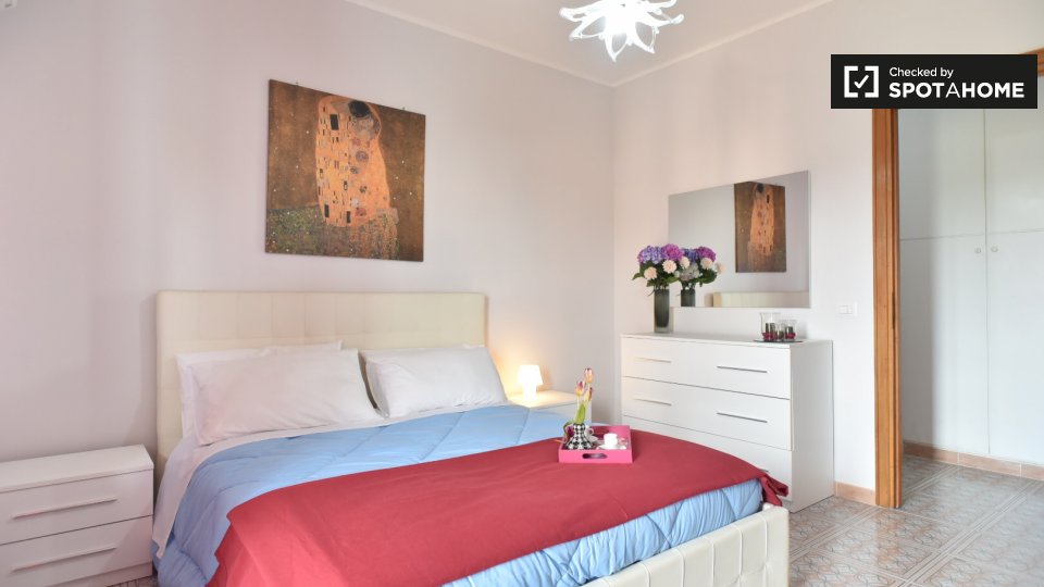 Immagine 7 di Appartamento in affitto  in Via Alessio Baldovinetti, 00142 Roma RM, Italy a Roma