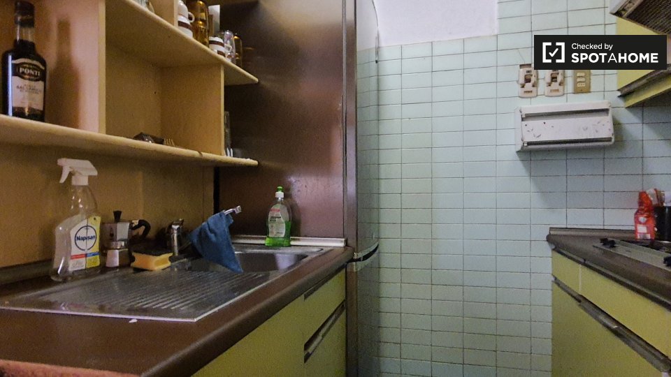 Immagine 12 di Camera condivisa in affitto  in Piazza Santa Maria Maggiore a Trento