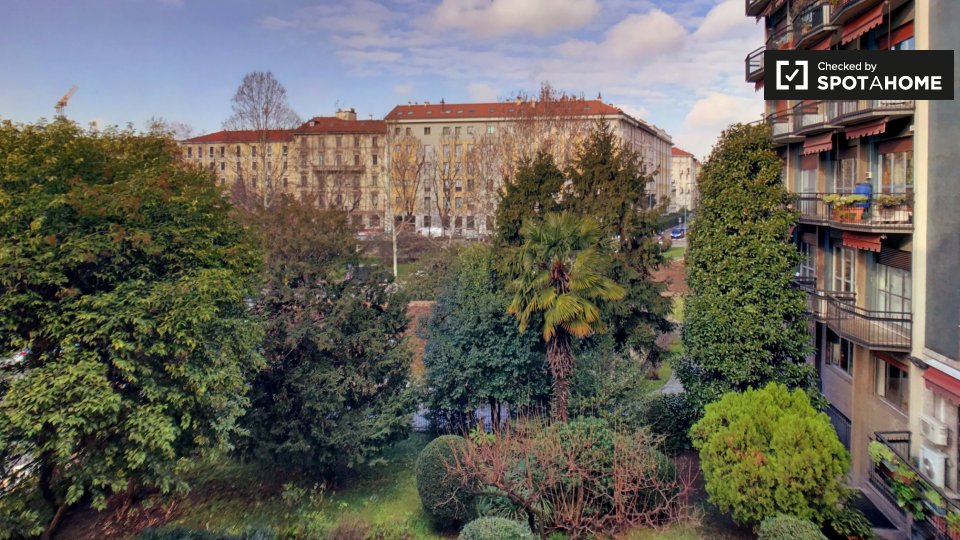 Immagine 4 di Camera condivisa in affitto  in Viale Bligny a Milano