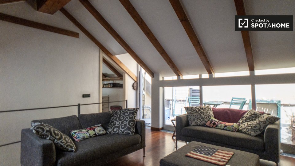 Immagine 2 di Appartamento in affitto  in Via Ascanio Sforza, 20136 Milano MI, Italy a Milano