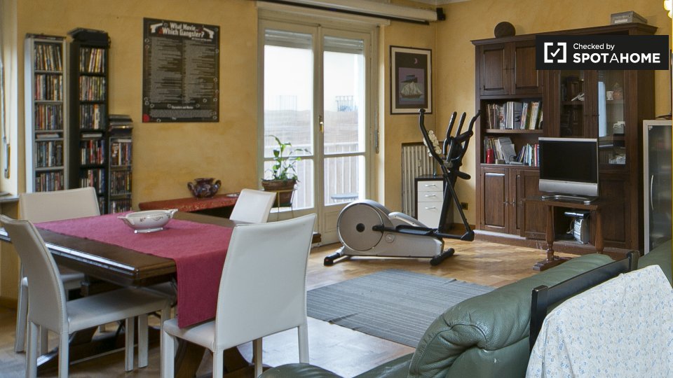 Immagine 5 di Camera condivisa in affitto  in Via Riccardo Sineo a Torino