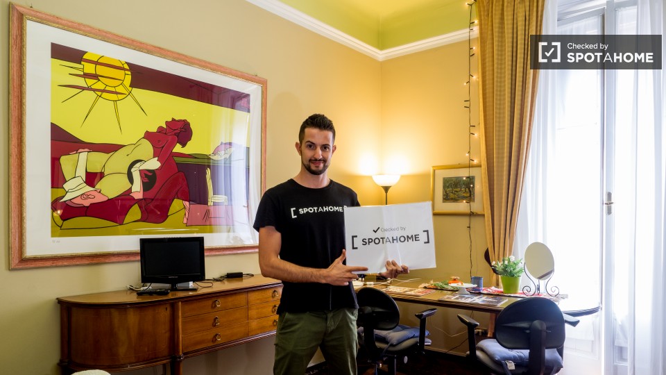 Immagine 8 di Camera condivisa in affitto  in Viale Edoardo Jenner a Milano