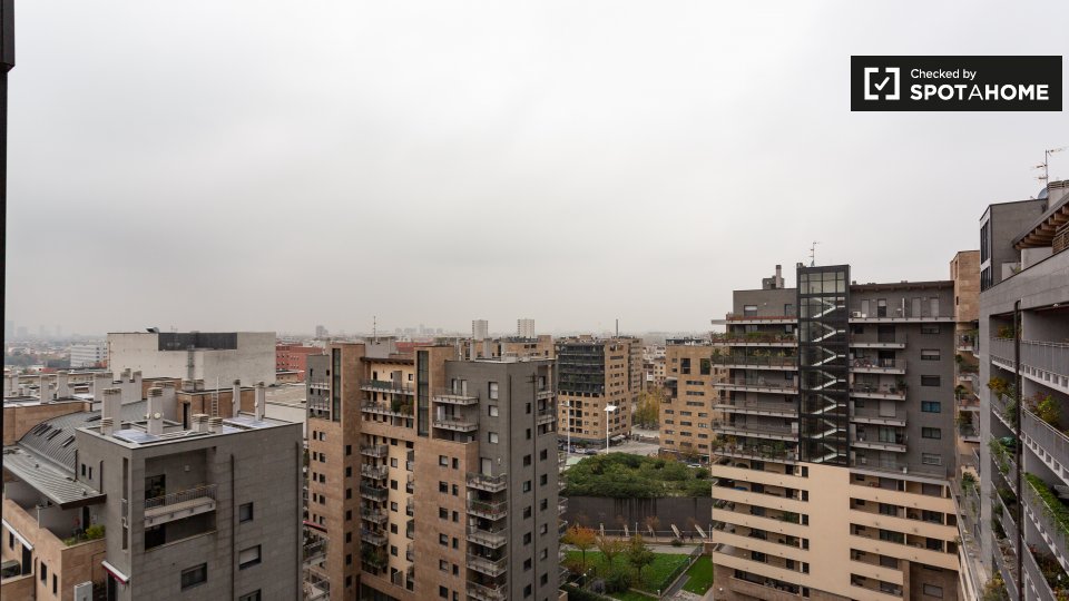 Immagine 11 di Camera condivisa in affitto  in Viale dell'Innovazione a Milano