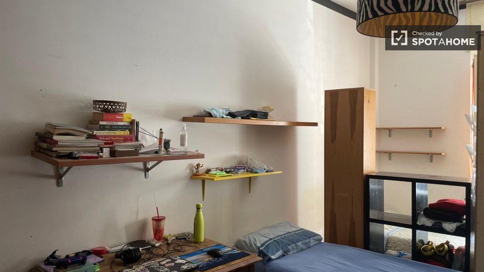 Immagine 18 di Camera condivisa in affitto  in Via Riccardo Sineo a Torino