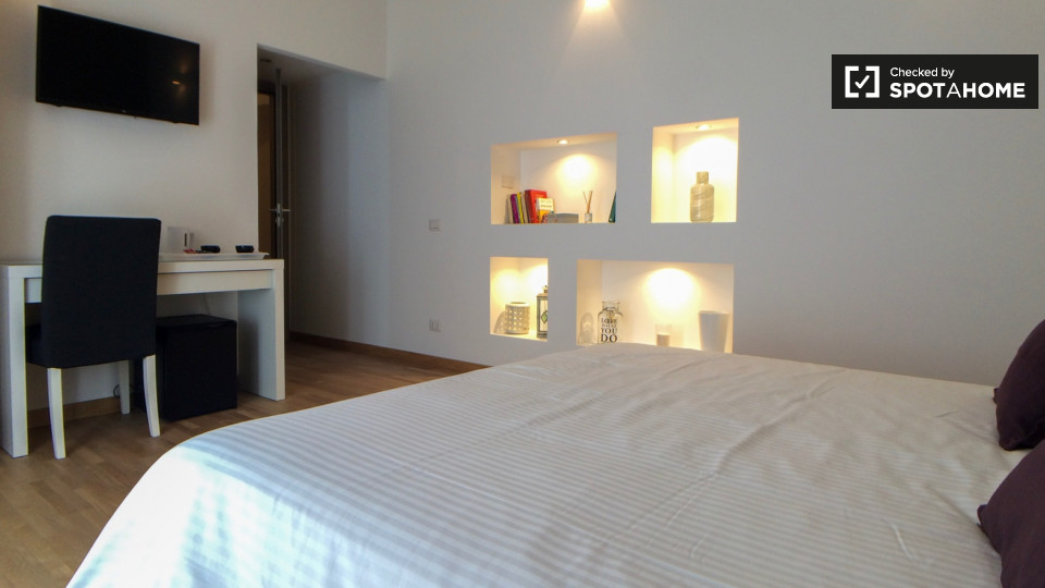 Immagine 12 di Appartamento in affitto  in Via Belsiana a Roma