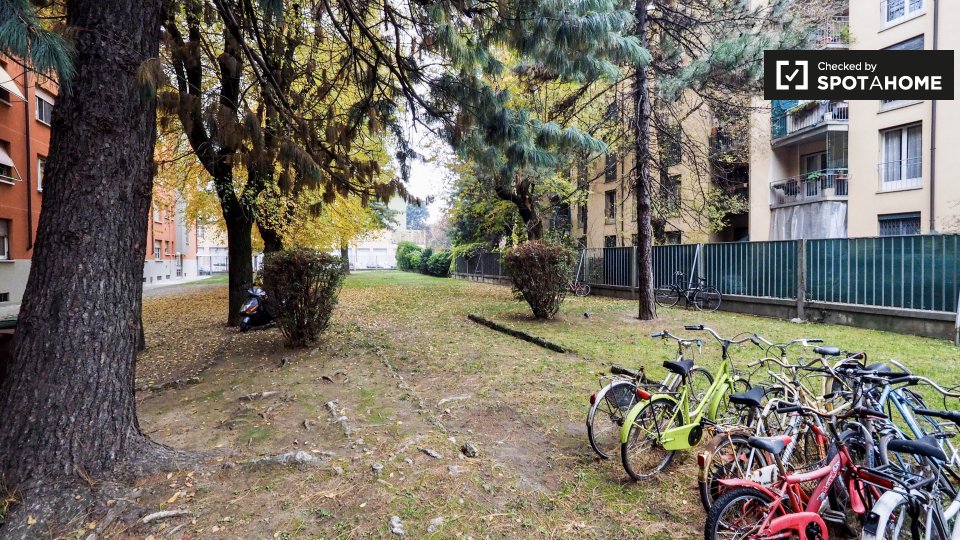 Immagine 17 di Camera condivisa in affitto  in Via Giovanni Ambrogio de Predis a Milano