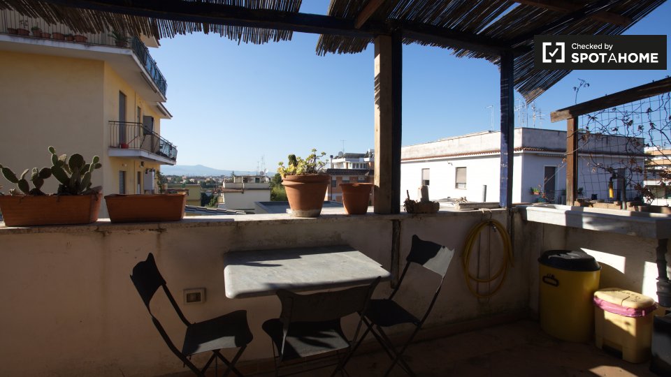 Immagine 7 di Ufficio in affitto  in Via del Podere Rosa Roma RM, Italy a Roma