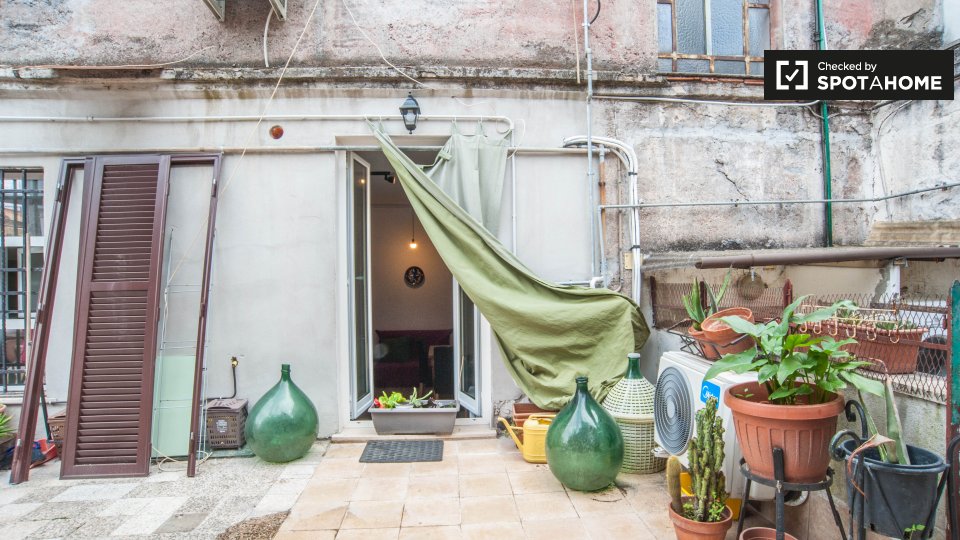 Immagine 10 di Ufficio in affitto  in Via Ettore Giovenale, 00176 Roma RM, Italy a Roma