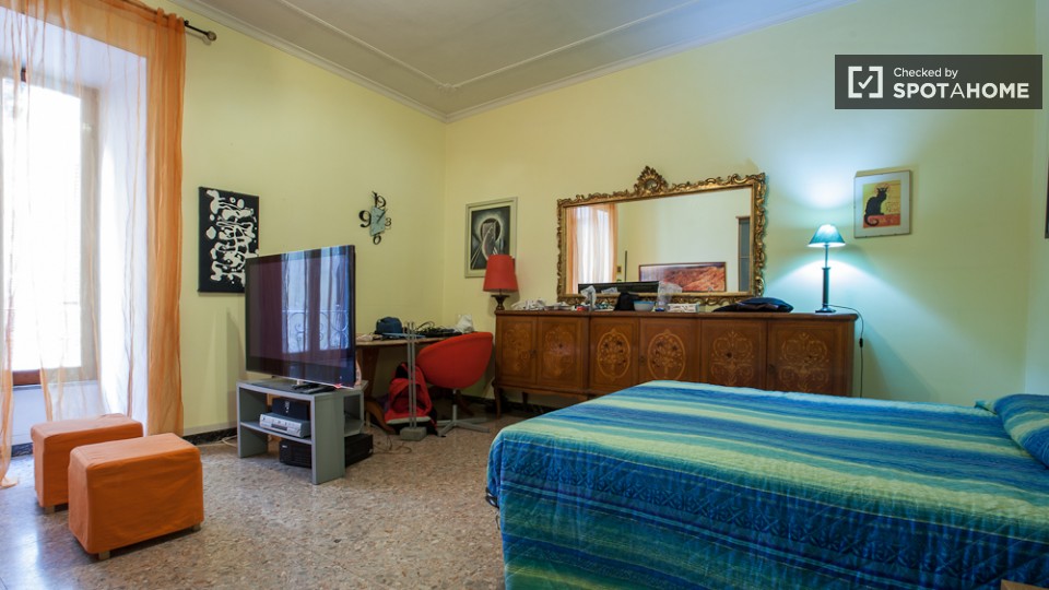 Immagine 1 di Camera condivisa in affitto  in Via Mecenate a Roma