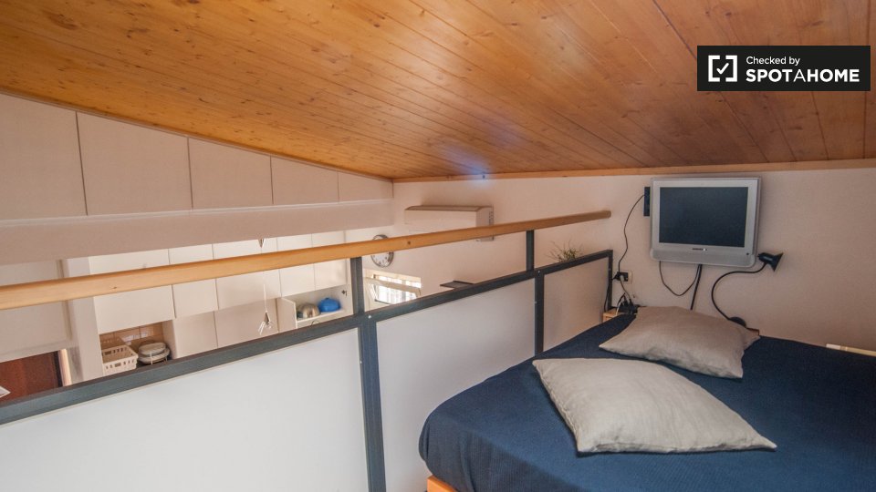 Immagine 8 di Ufficio in affitto  in Via di Monte del Gallo a Roma