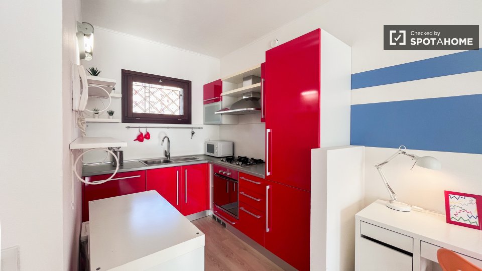 Immagine 9 di Camera condivisa in affitto  in Via Carlo Boncompagni a Milano