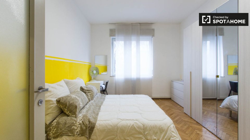 Immagine 17 di Appartamento in affitto  in Via Giovanni Segantini a Milano