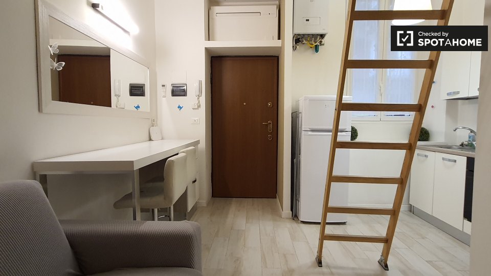 Immagine 6 di Ufficio in affitto  in Via Marco Aurelio, 20127 Milano MI, Italy a Milano