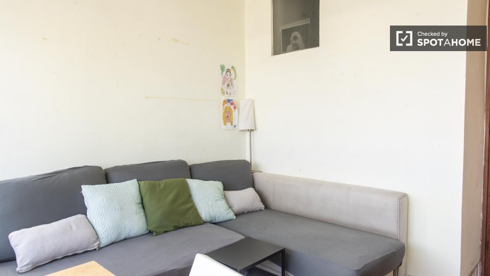 Immagine 16 di Camera condivisa in affitto  in Viale dello Scalo San Lorenzo a Roma